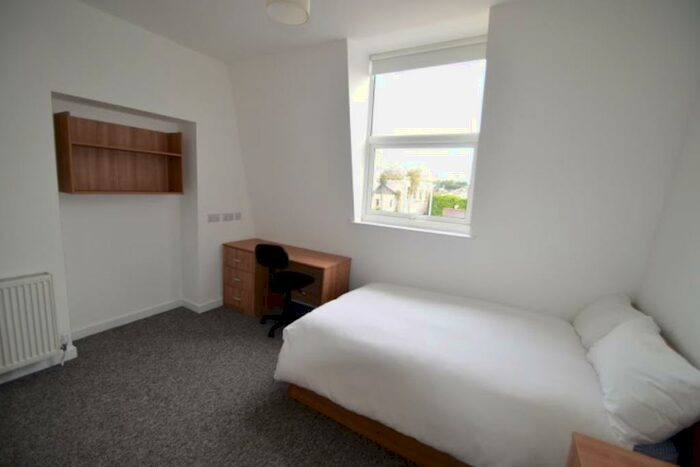 Property To Rent In Hill Park Crescent, Plymouth, Devon, PL4