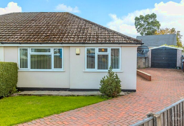 2 Bedroom Semi-Detached Bungalow To Rent In Alexander Close, Burscough, Ormskirk L40