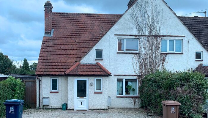4 Bedroom Semi-Detached House To Rent In Shelley Road, Oxford OX4