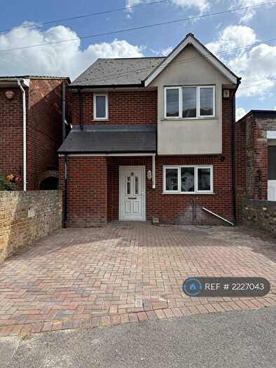 3 Bedroom Detached House To Rent In Sweyn Road, Cliftonville, Margate, CT9