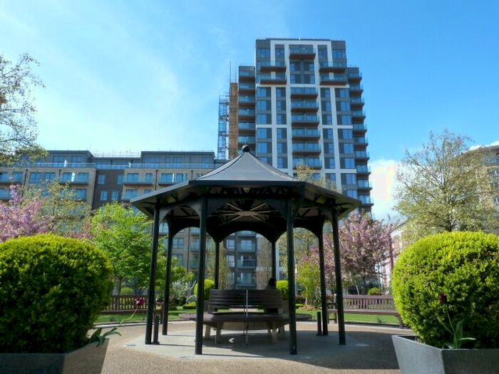 1 Bedroom Flat To Rent In Beaufort Park, Colindale, NW9