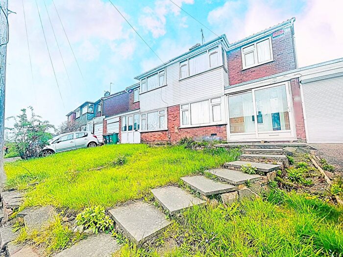 3 Bedroom Property To Rent In Hawkins Street, West Bromwich, B70