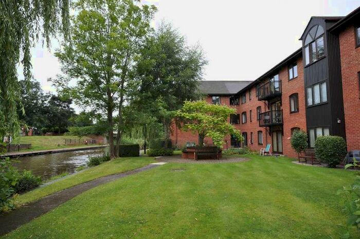 1 Bedroom Apartment To Rent In The Moorings, Stone, ST15