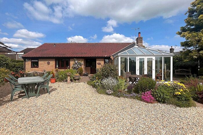 3 Bedroom Detached Bungalow For Sale In Lily Lane, Templecombe, Somerset, BA8