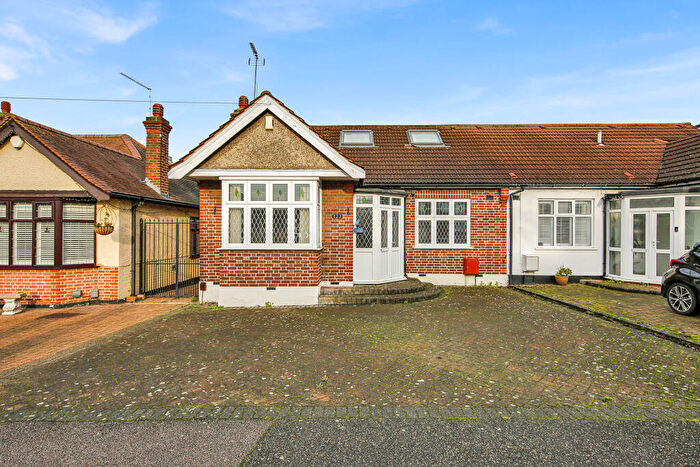 3 Bedroom Bungalow For Sale In College Gardens, E4