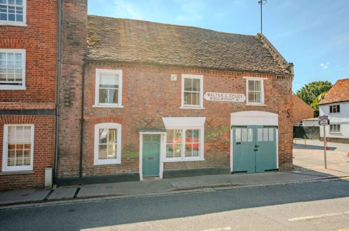 3 Bedroom End Of Terrace House For Sale In High Street, Markyate, St. Albans, Hertfordshire, AL3