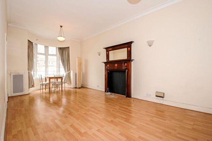 1 Bedroom Flat To Rent In William Court St John's Wood, NW8