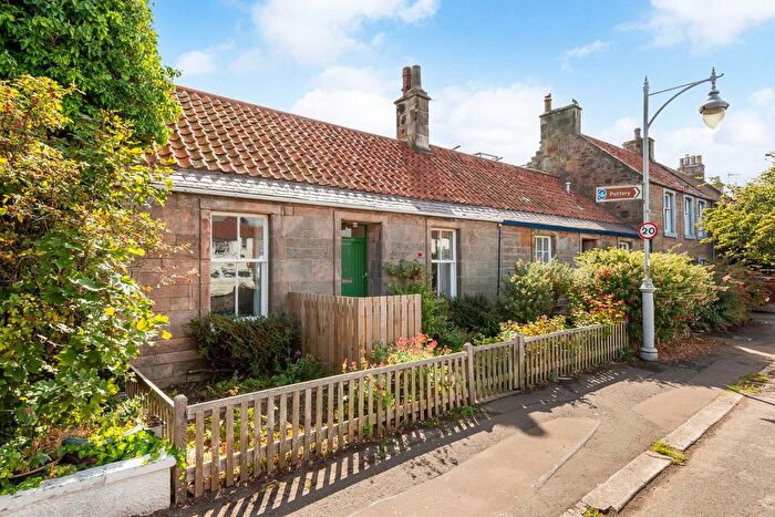 2 Bedroom Terraced House For Sale In Nethergate South, Crail, Anstruther, KY10