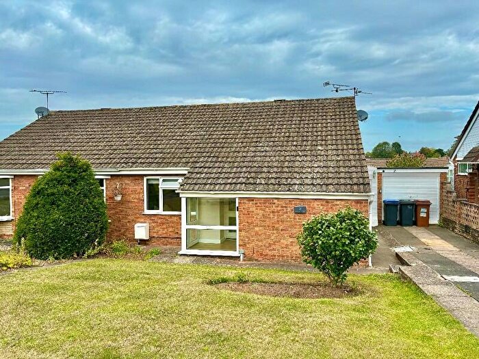 2 Bedroom Semi-Detached Bungalow For Sale In Beaufort Close, Desford, Leicester, Leicestershire., LE9