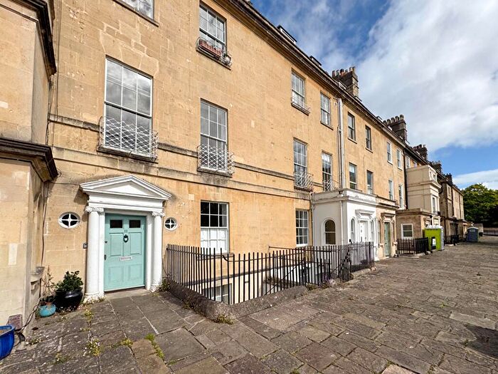 1 Bedroom Apartment For Sale In Queens Parade, Bath, BA1