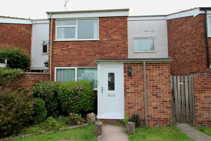 2 Bedroom Terraced House To Rent In Newsholme Close, Warwick, CV34