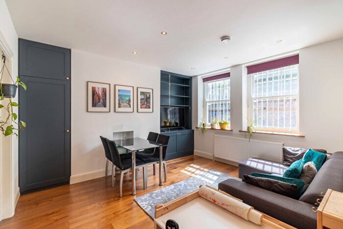 2 Bedroom Flat To Rent In Elgin Avenue, Maida Vale, London, W9