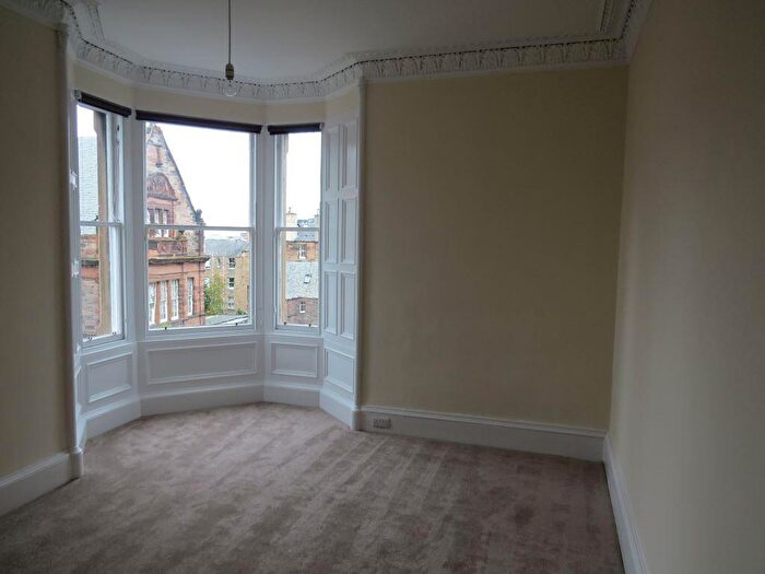 2 Bedroom Flat To Rent In Bruntsfield Avenue, Edinburgh, EH10