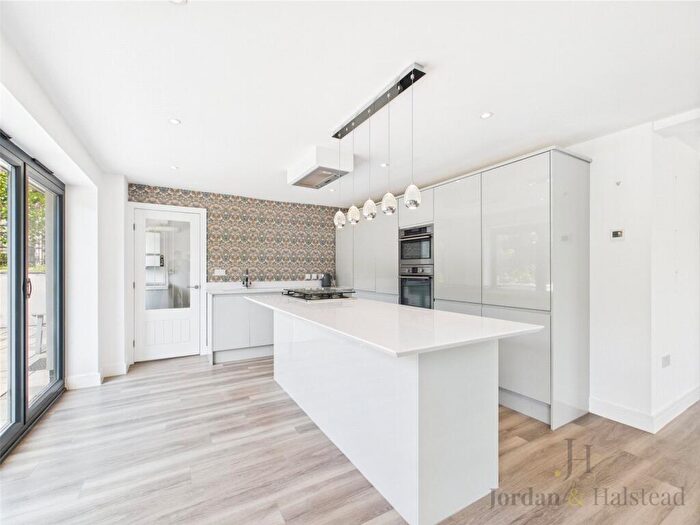 4 Bedroom Detached House To Rent In Farm Lane, Disley, Stockport, Cheshire, SK12