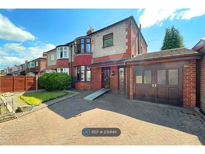 3 Bedroom Semi-Detached House To Rent In Overton Crescent, Sale, M33