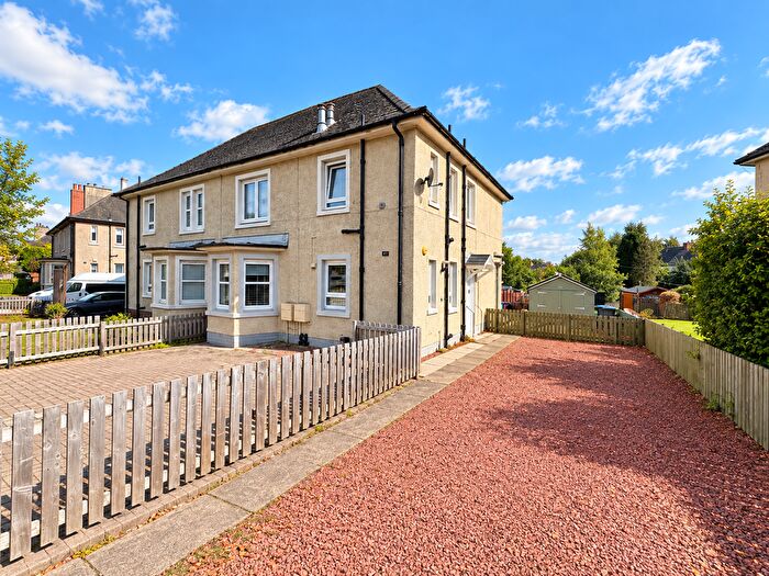 2 Bedroom Flat For Sale In Chantinghall Road, Hamilton, ML3