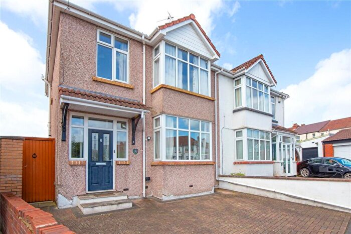 3 Bedroom Semi Detached House For Sale In Woburn Road, Bristol, BS5