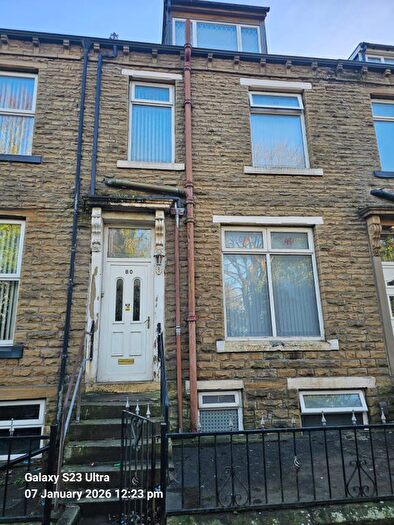 4 Bedroom Terraced House To Rent In Undercliffe Lane, Bradford, BD3