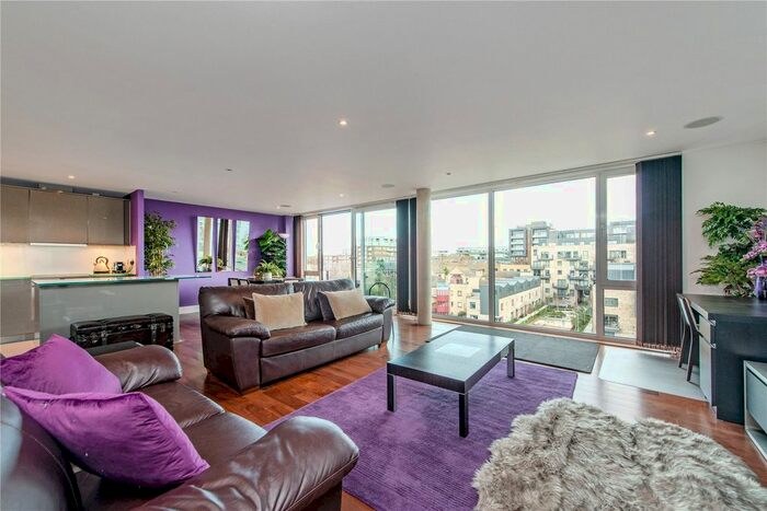 2 Bedroom Flat To Rent In Graham Street, London, N1