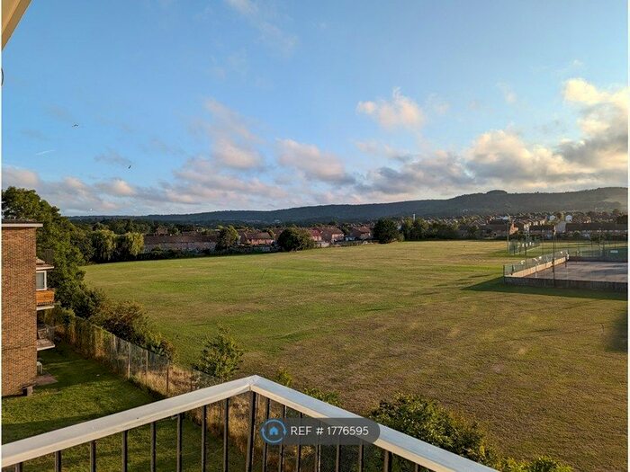 1 Bedroom Flat To Rent In Argyll Court, Eastbourne, BN22