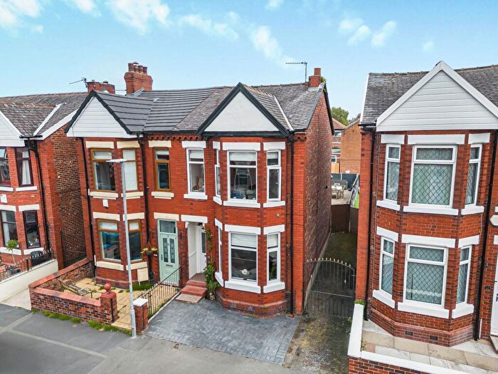 3 Bedroom Semi-Detached House For Sale In Thornley Lane North, Stockport, SK5