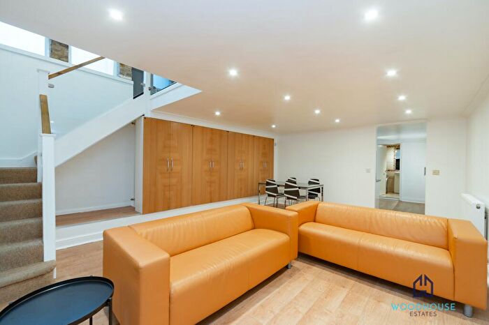 2 Bedroom Flat To Rent In Kilburn High Road, Brent, London, NW6