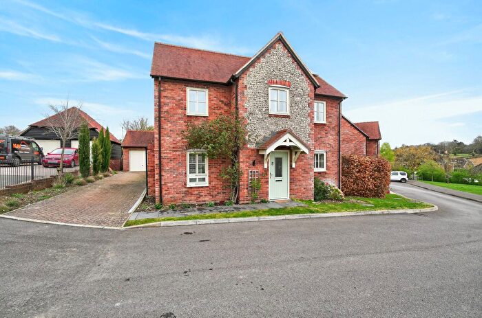 3 Bedroom Detached House For Sale In Colebrook Field, Ropley, Alresford, Hampshire, SO24