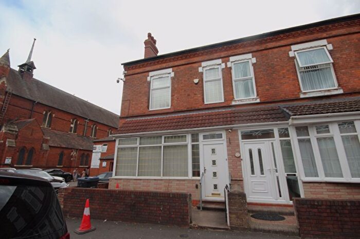 5 Bedroom Terraced House To Rent In St. Oswalds Road, Birmingham, B10