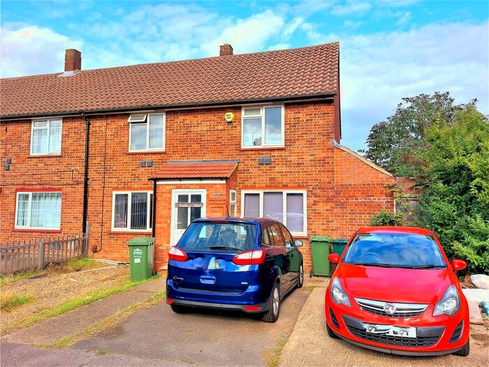 Property To Rent In Elizabethan Way, Stanwell, Staines-Upon-Thames, Surrey, TW19