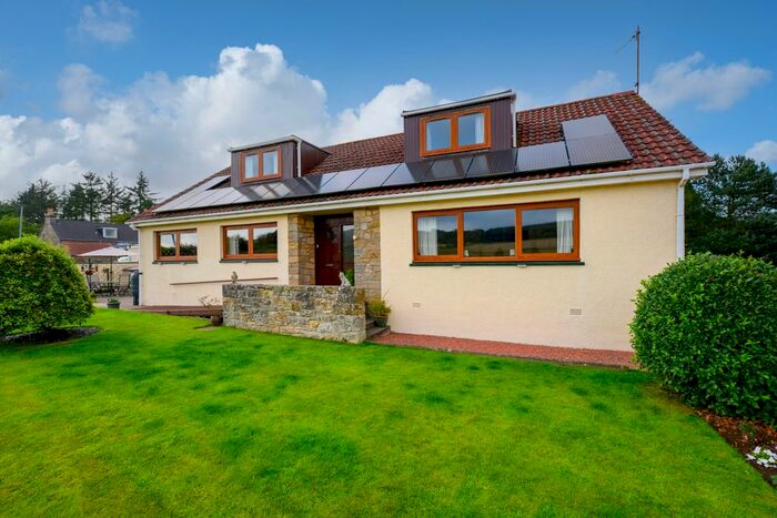 6 Bedroom Detached House For Sale In Main Street, Strathkinness KY16