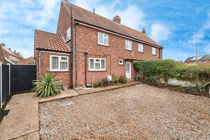 3 Bedroom Semi Detached House For Sale In Coronation Road, Holt, NR25
