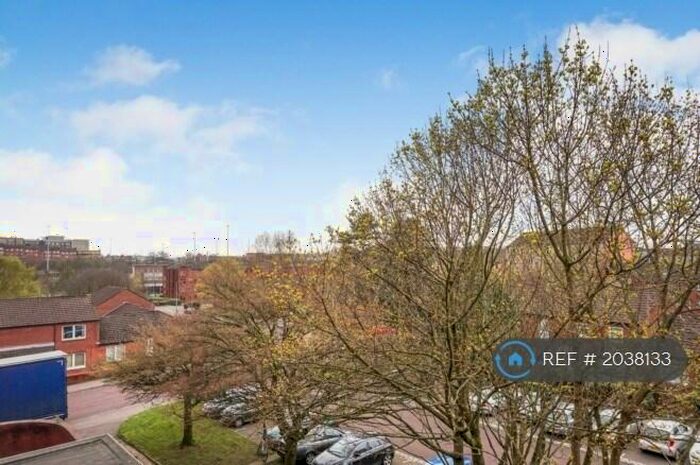 1 Bedroom Flat To Rent In St. Peters Path, Glasgow, G4