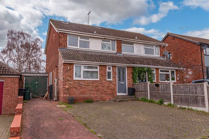 2 Bedroom Semi Detached House For Sale In Suffolk Road, Maldon, CM9