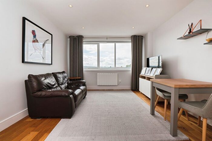 1 Bedroom Flat For Sale In Southampton Road, Eastleigh, SO50