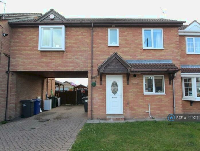2 Bedroom Terraced House To Rent In Hoddesdon Crescent, Dunscroft, Doncaster, DN7