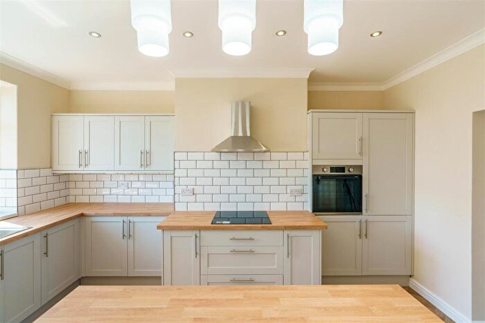 2 Bedroom Flat To Rent In Ainthorpe Gardens, High Heaton, NE7