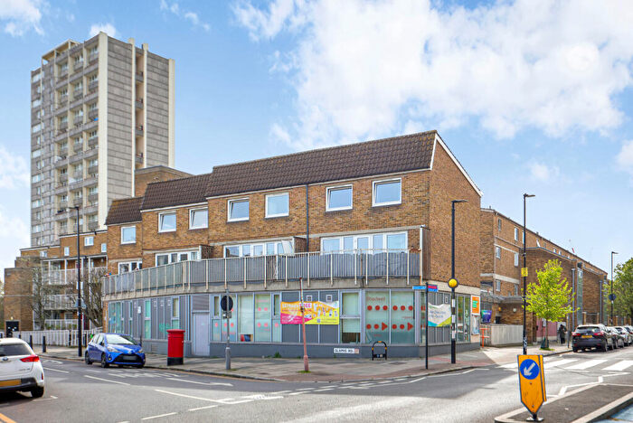2 Bedroom Flat For Sale In Cable Street, E1