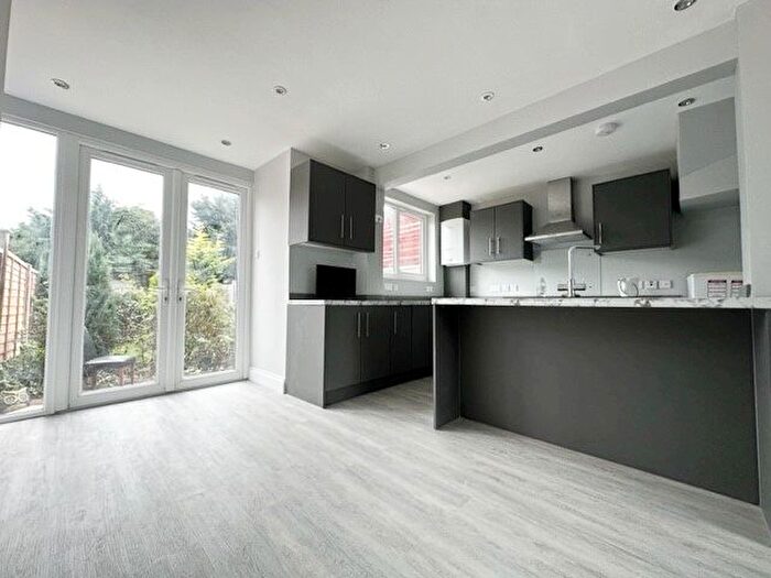 3 Bedroom Property To Rent In Rutland Way, Orpington, BR5