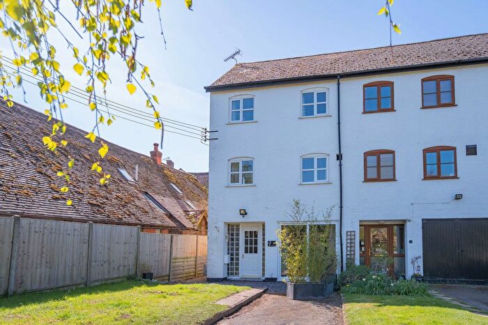 4 Bedroom End Of Terrace House For Sale In Stiffords Bridge, Cradley, Malvern, Worcestershire, WR13