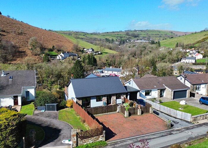 4 Bedroom Detached House For Sale In Buarthau Blackmill Bridgend, CF35