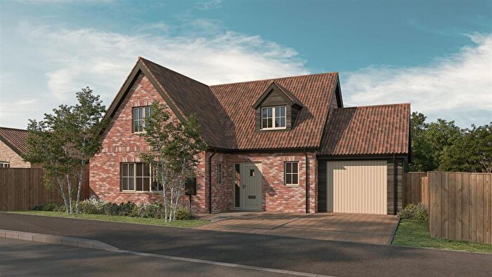 3 Bedroom Detached Bungalow For Sale In The Emeralds, South Wootton, PE30