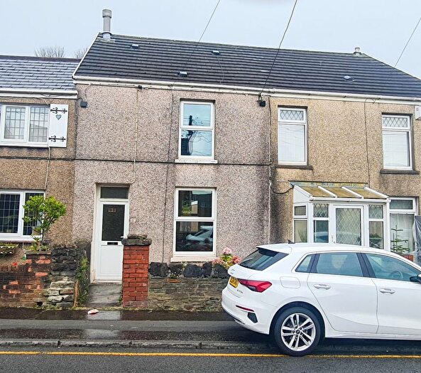 2 Bedroom Property To Rent In Loughor Road, Gorseinon, Swansea, SA4