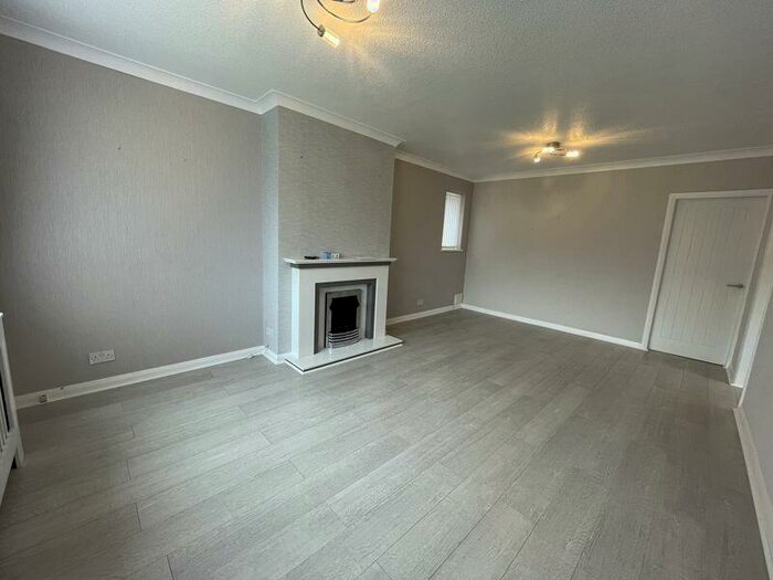 3 Bedroom Detached Bungalow To Rent In Culross Avenue, Ladybridge, Bolton, Greater Manchester, BL3