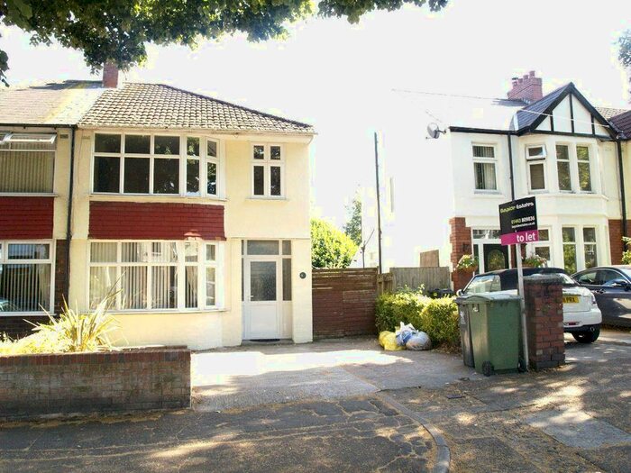 3 Bedroom Semi-Detached House To Rent In Bwlch Road, Fairwater, Cardiff, CF5