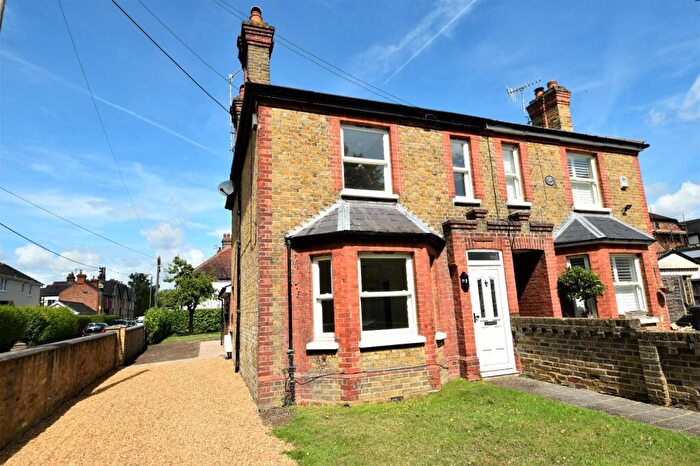 3 Bedroom Semi-Detached House To Rent In Princes Road, Bourne End, SL8
