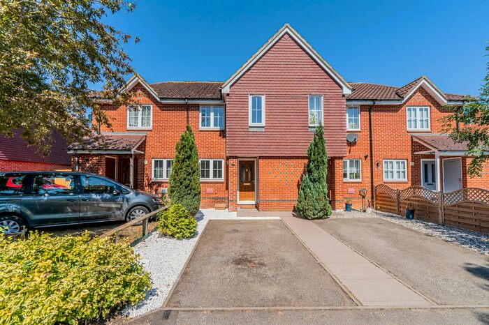 2 Bedroom Terraced House To Rent In Magpie Close, Milton Keynes, Buckinghamshire, MK5