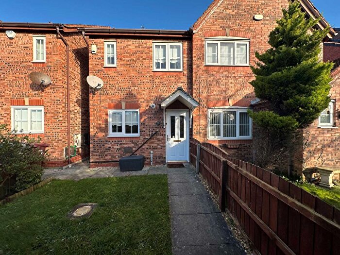 2 Bedroom Semi Detached House To Rent In Barnes Close, Littledale, Liverpool, L33