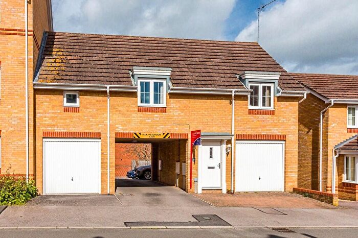 2 Bedroom Maisonette For Sale In Regency Court, Rushden, NN10