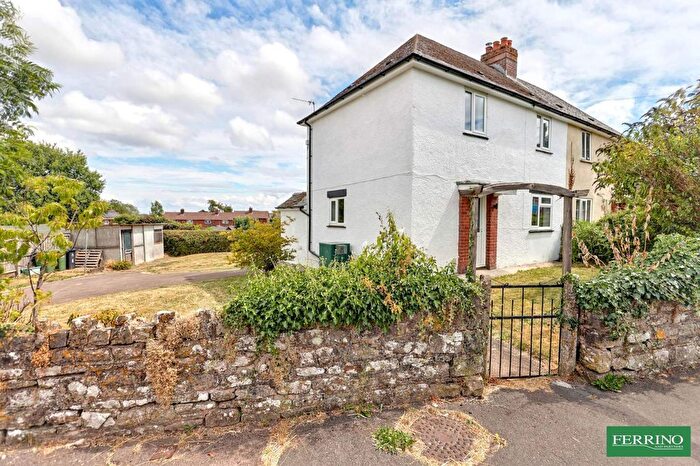 3 Bedroom Property For Sale In Cross Keys, St. Briavels, Lydney, Gloucestershire., GL15