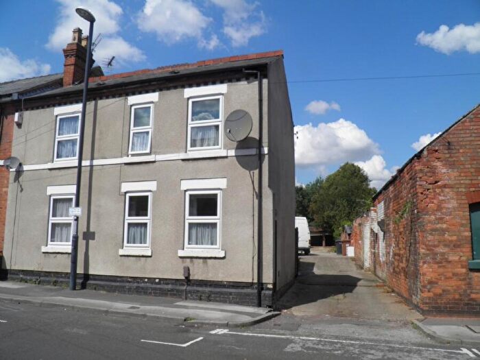 2 Bedroom Terraced House To Rent In Drewry Lane, Derby, DE22